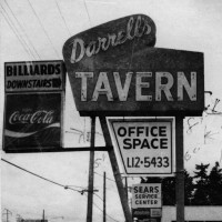 Darrell's Tavern logo